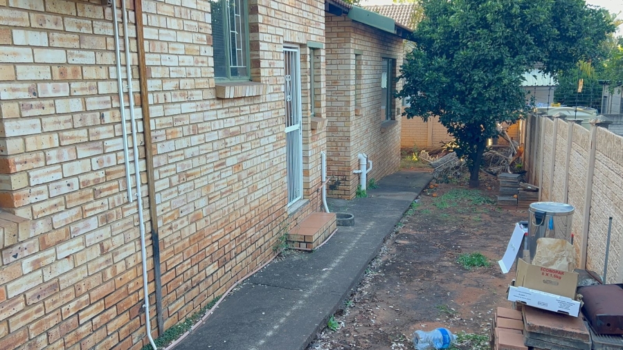3 Bedroom Property for Sale in Safari Gardens North West